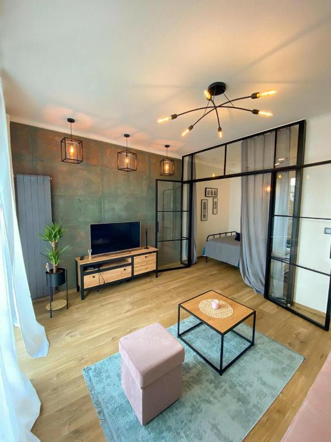 Luxury Apartment Near The Old Town Of ワルシャワ エクステリア 写真